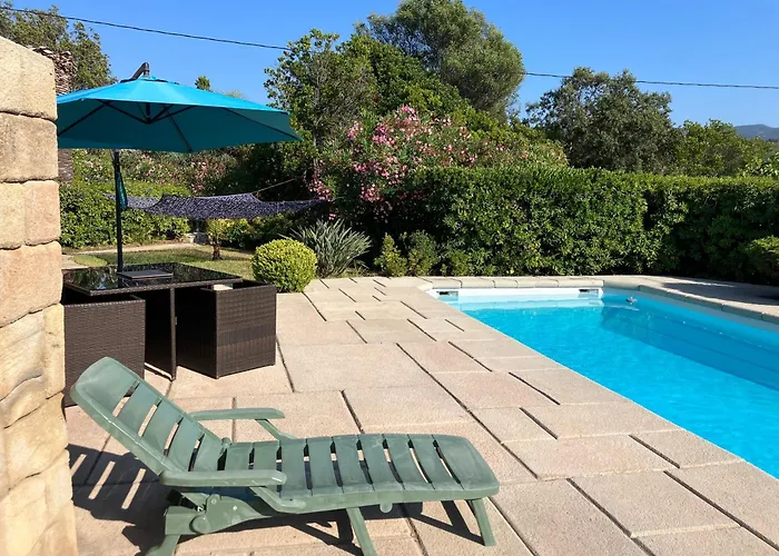 Appartement Avec Piscine Ruppione *